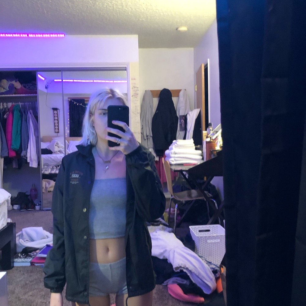 vans windbreaker